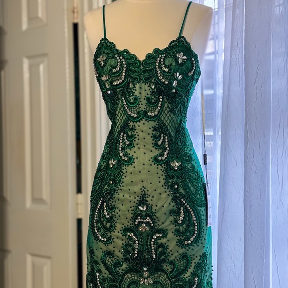 Vintage Fairy Emerald Green Jewel Embellished Rhinestone Mini Dress - Picture 5 of 7